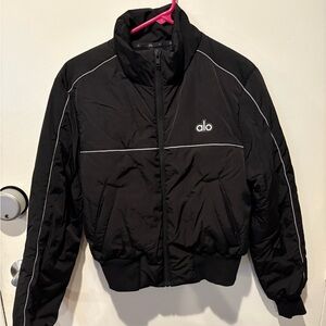 ALO Yoga Black Lightweight Puffer Jacket